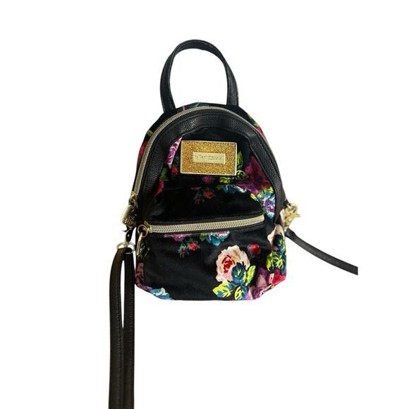 Betsey Johnson Y2K Black Multi Floral Velvet Mini Backpack Convertible Like‎ - Picture 2 of 9